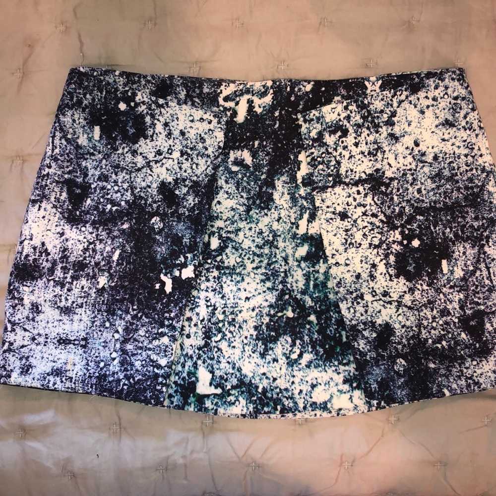 findersKEEPERS Pleated Skirt